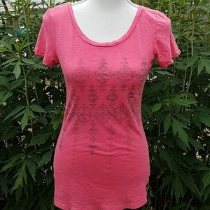 American Eagle sz S graphic tee fitted pink soft